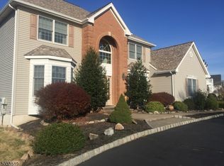 153 Preakness Cir, Branchburg, NJ 08876