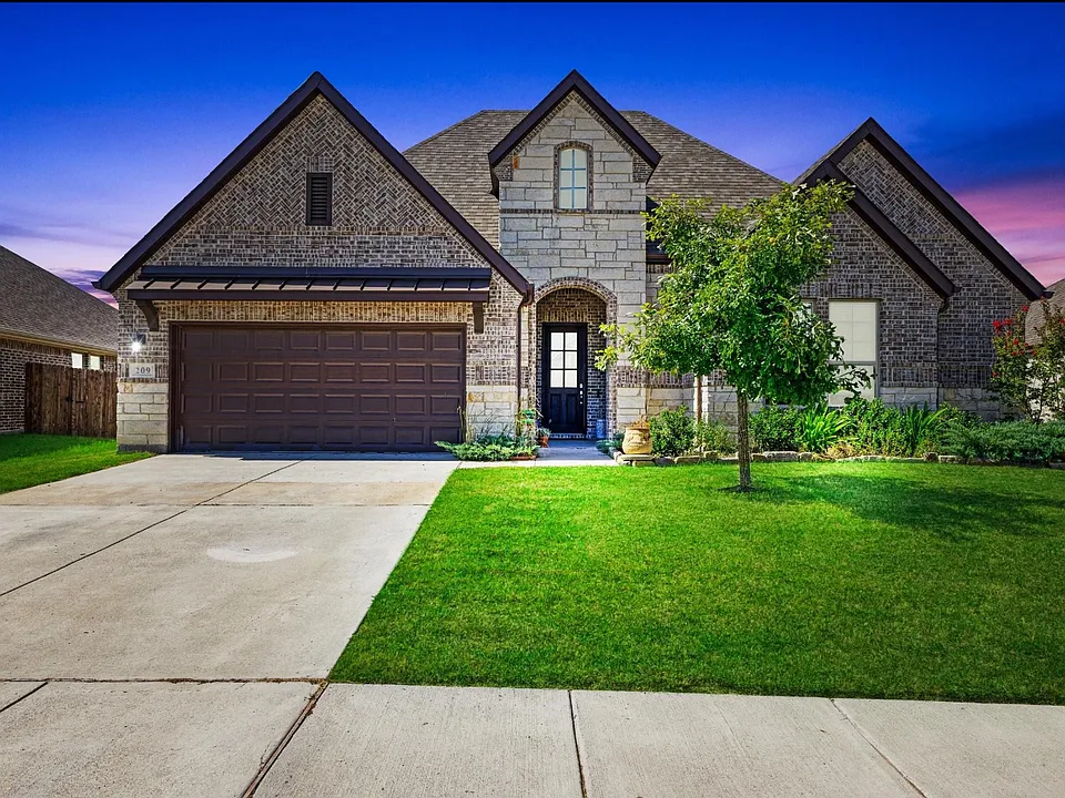 209 Chesapeake Dr