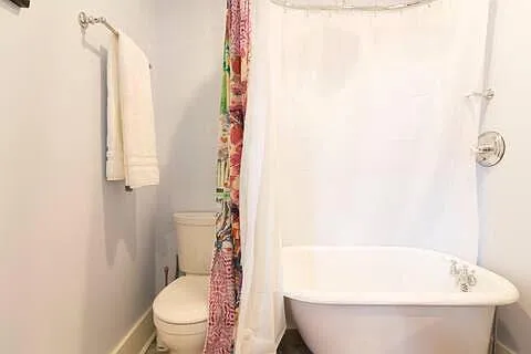 703 Louisa St — Photo 9