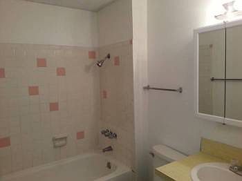 5th image of 2412 W 10th St APT 62