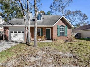 9983 Koloa St, Diamondhead, MS 39525