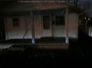 463 23rd St, Dunbar, WV 25064