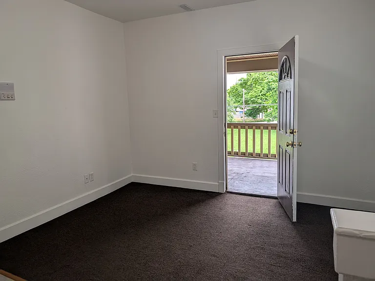 18 N Highland Ave #D — Photo 7