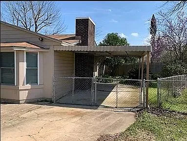 3110 Donald Dr — Photo 3