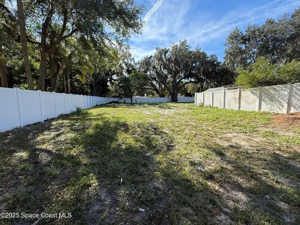 213 Sweet St, Rockledge, FL 32955