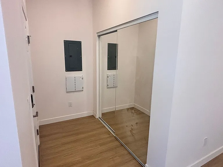 630 Harbour Way — Photo 15
