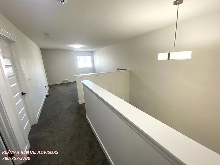 2443 15th Ave NW #UPPER — Photo 18