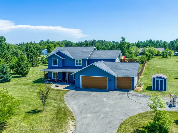 10810 Fall Ct NW, Bemidji, MN 56601