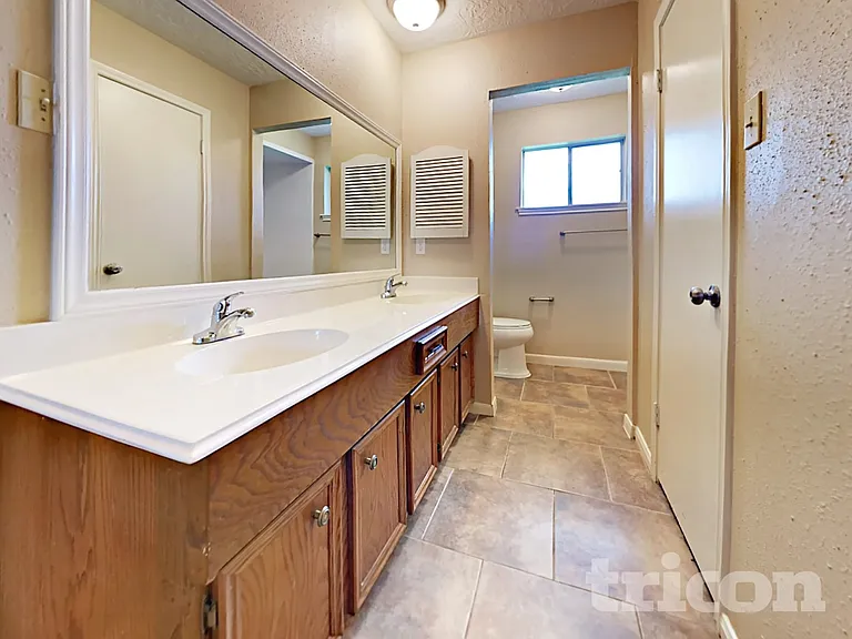 1838 Turtle Creek Dr — Photo 16