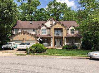 9450 Wooded Glen Ave, Burke, VA 22015