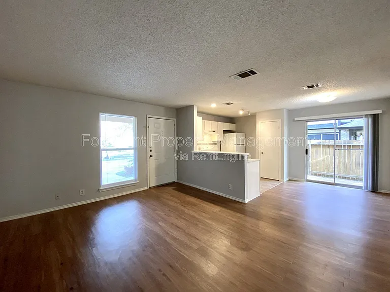 5225 Meadow Fld #1 — Photo 10