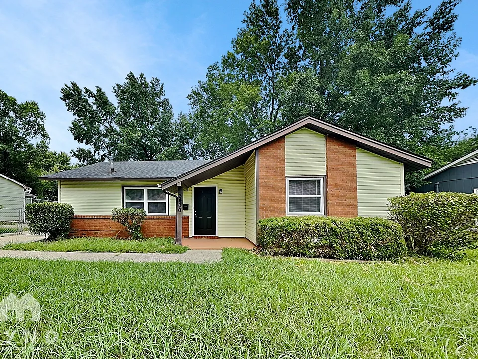 3400 Pine Meadow Dr