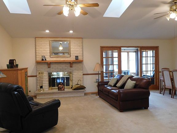 3rd image of 8312 Blue Spruce Ct