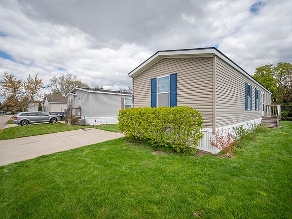 2nd image of 183 Flicker St