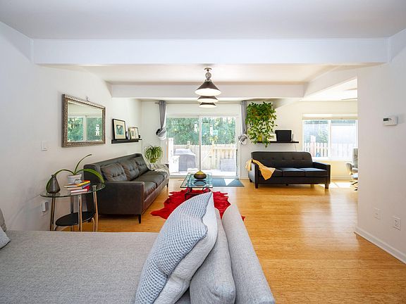 5th image of 3174 Bolgos Cir