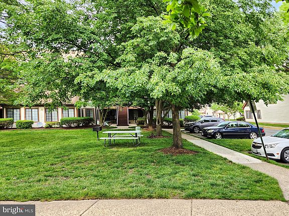 4th image of 6016 Curtier Dr #6016-A