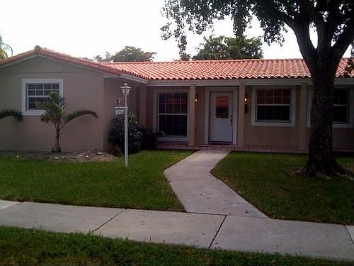 1st image of 14421 Cedar Ct