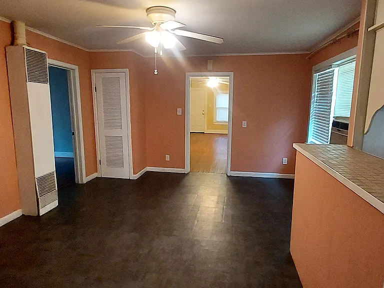 310 Sycamore St — Photo 23