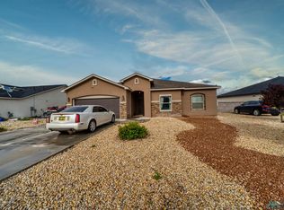 812 Barcelona Ct, Carlsbad, NM 88220