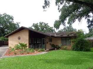 1138 W Henrietta Ave, Kingsville, TX 78363