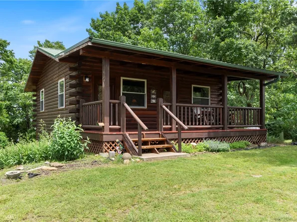 805 County Road 309, Eureka Springs, AR 72632
