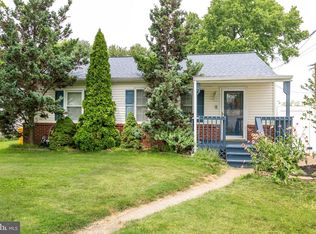 812 E Seagrove Rd, Glen Burnie, MD 21060