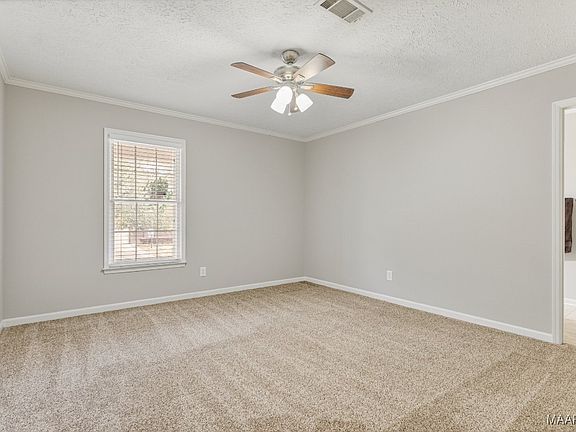 5th image of 29 Creek Dr