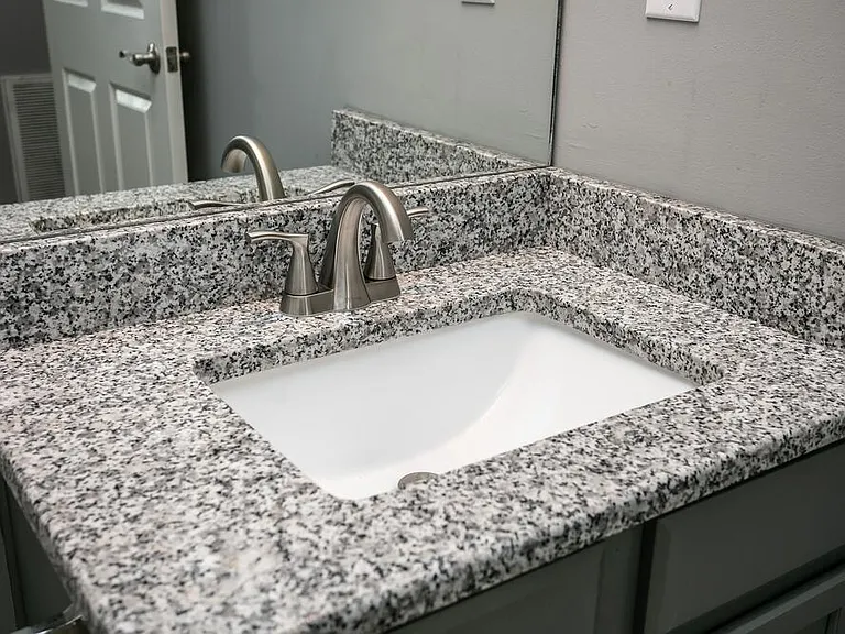 Polo Springs Apartments — Photo 33