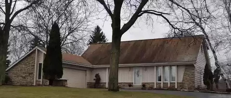 1st image of 6707 Larkspur Ln