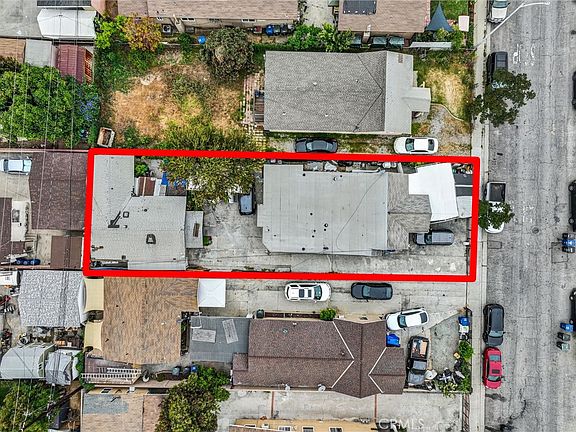 3rd image of 1020 S McBride Ave