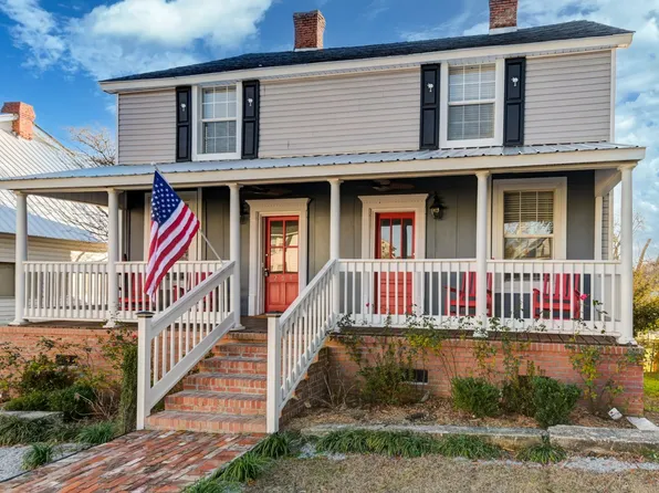 203 Oliver St, West Columbia, SC 29169