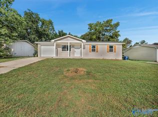13925 Hurstland Dr SW, Huntsville, AL 35803