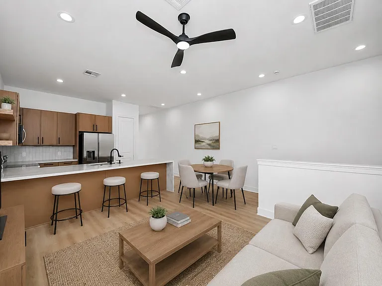 4607 Gunter St #B — Photo 6