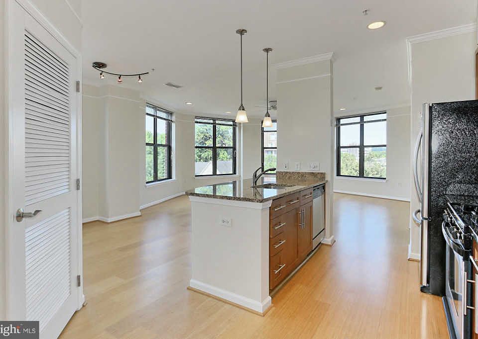 1st image of 444 W Broad St Unit 429