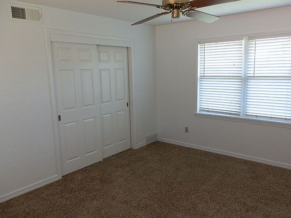 5th image of 2929 NW Euclid Ave