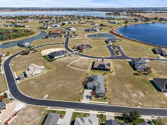 5th image of 473 WATERFERN TRAIL DRIVE