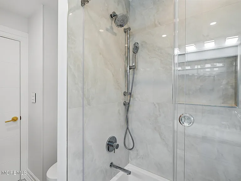 17 Georgetown Rd — Photo 26