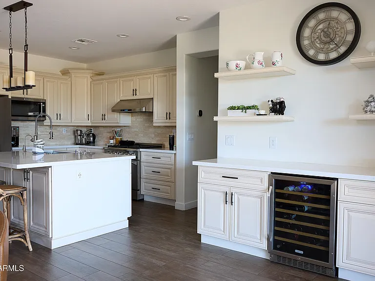 2447 W Memorial Dr — Photo 12