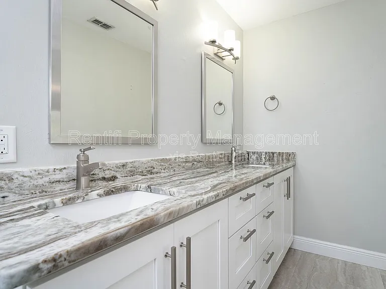 18266 Fuchsia Rd — Photo 15