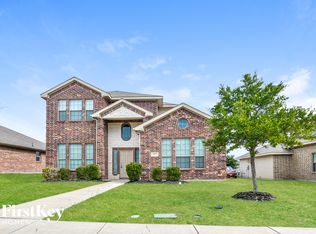 626 Canvas Ct, Lancaster, TX 75146