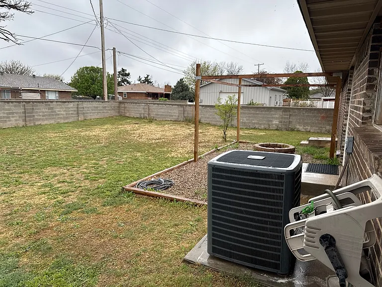 1317 Lexington Rd — Photo 42