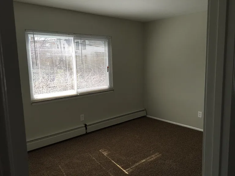 1303 Cove Ave #201 — Photo 11