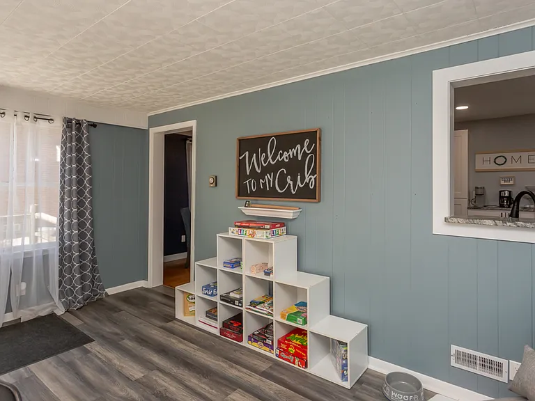4243 Beverly Dr — Photo 26