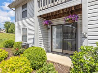 1627 Summergate Pkwy, Saint Peters, MO