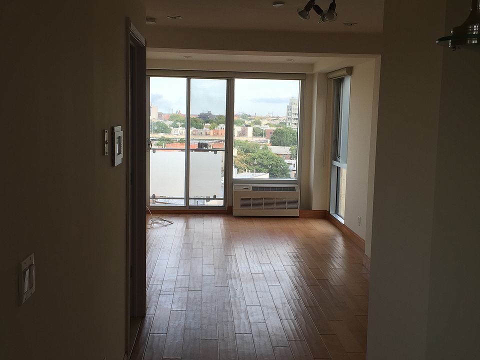 1st image of 2620 21st St #B