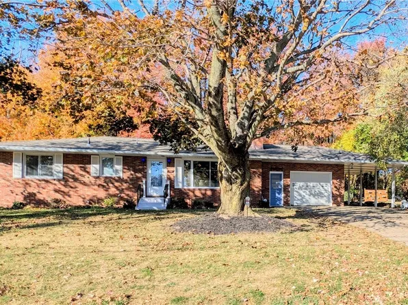 680 Clinton Ave, Conneaut, OH 44030