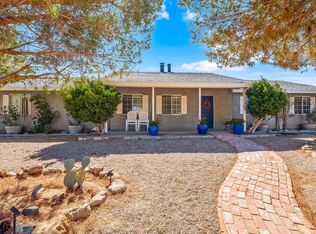 25340 W Avenue B, Lancaster, CA