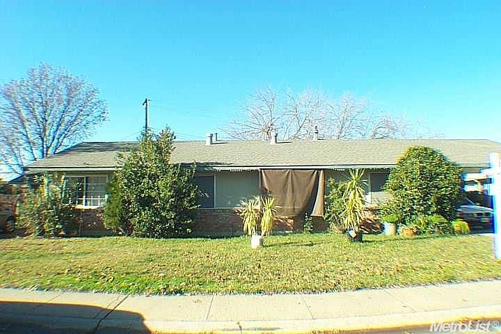 1st image of 6042 Woodminster Cir
