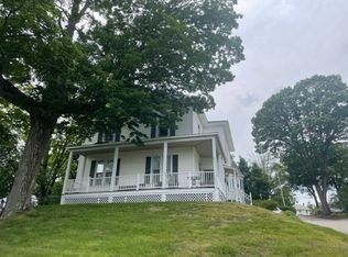 637 Southbridge St, Worcester, MA 01610