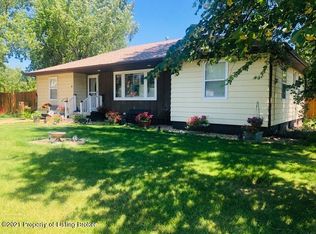 24 Elm Ave, Taylor, ND 58656